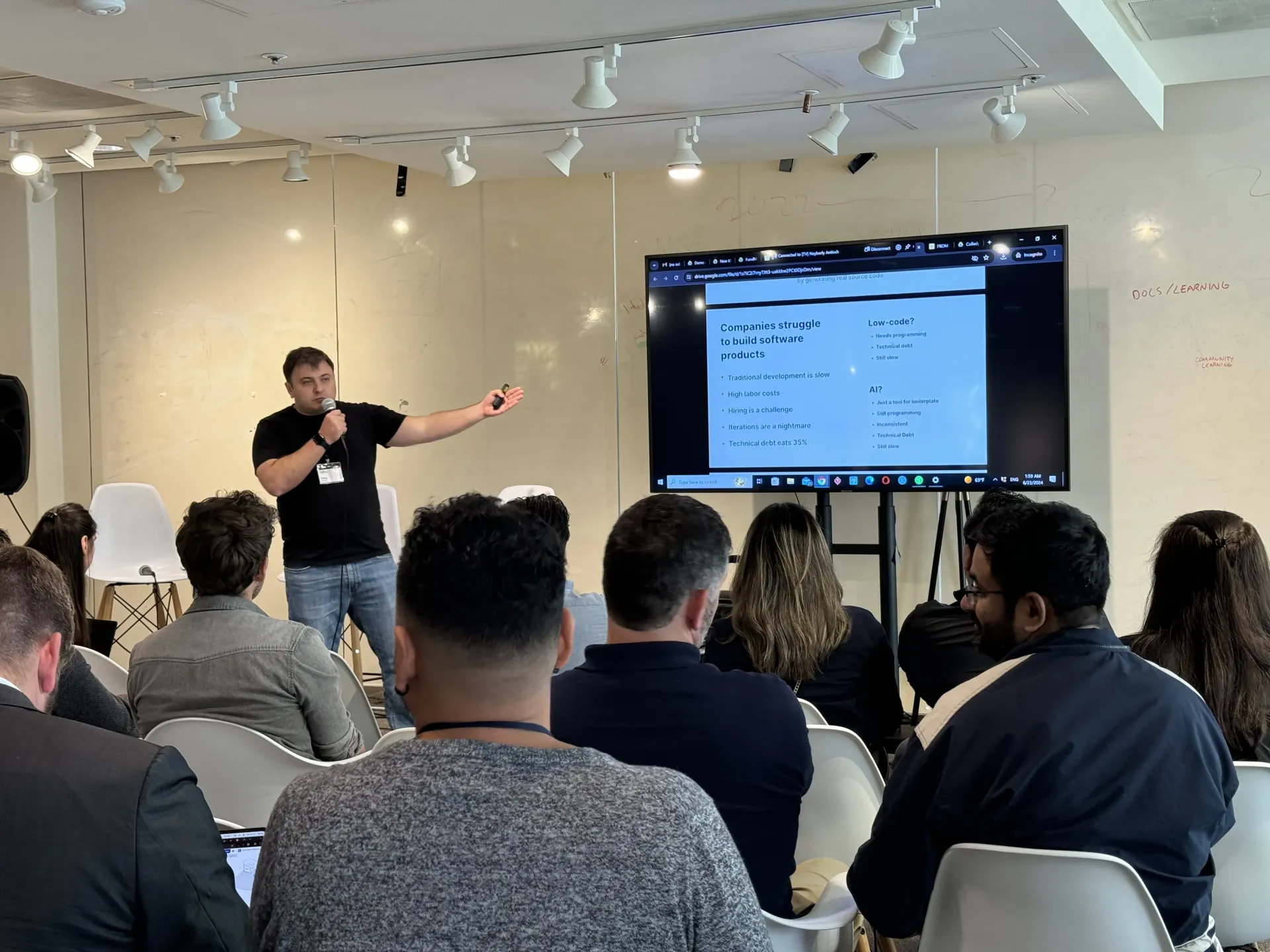 Oleg Sotnikov pitching AppMaster at a Silicon Valley startup event