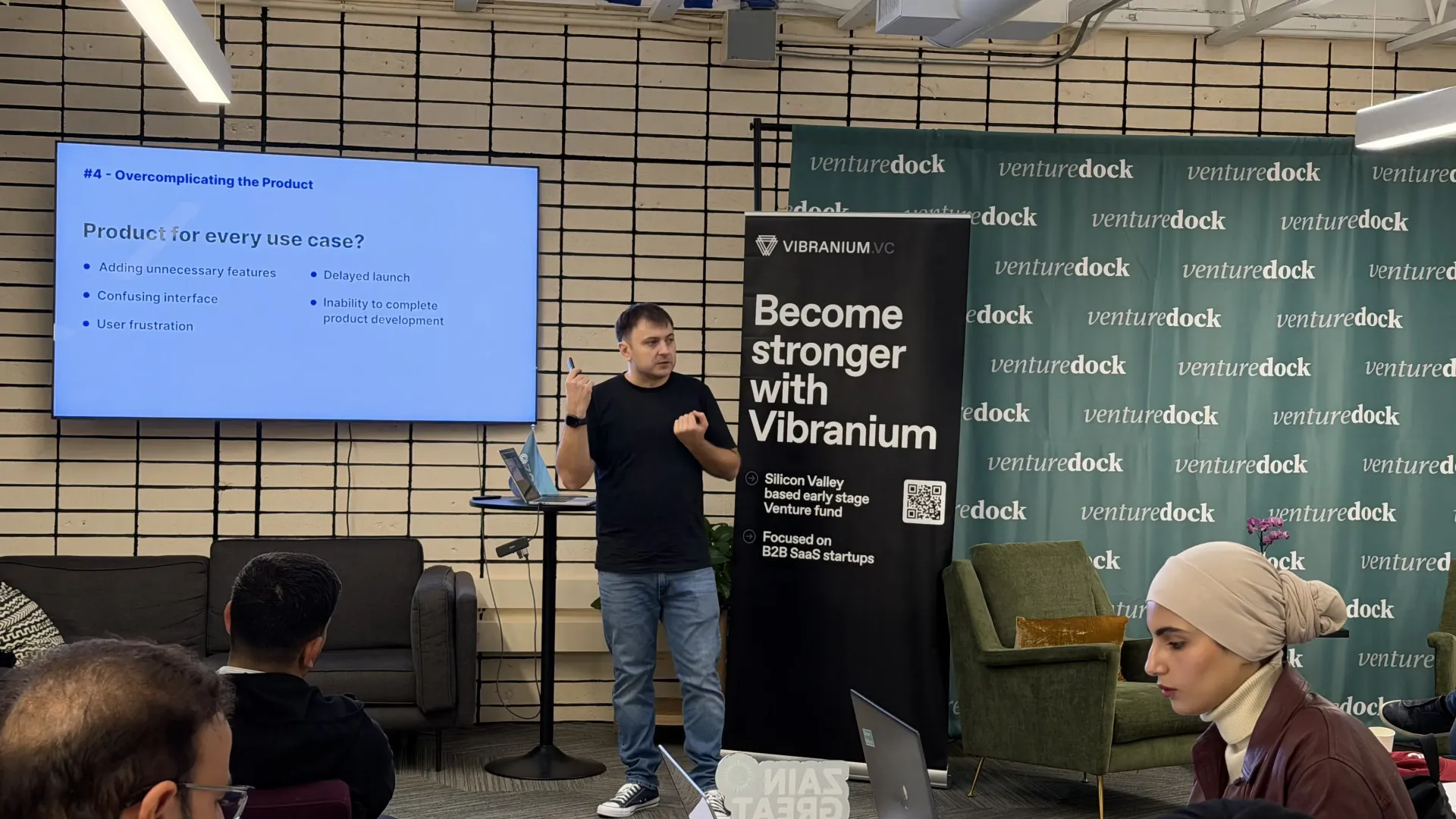 Oleg Sotnikov mentoring a Vibranium.VC startup cohort on product-building mistakes as an invited expert, Silicon Valley